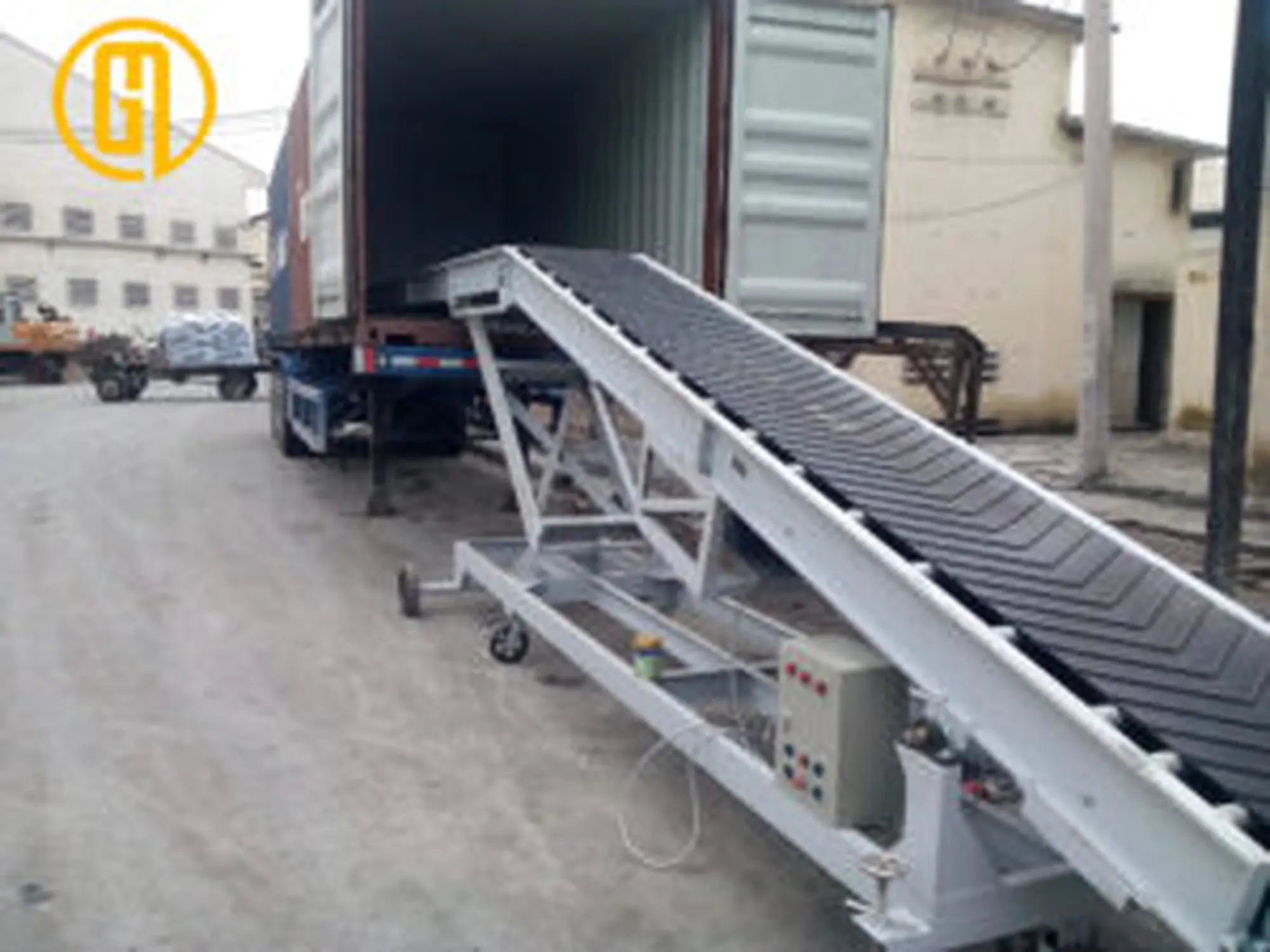 bang tai cao su gan V