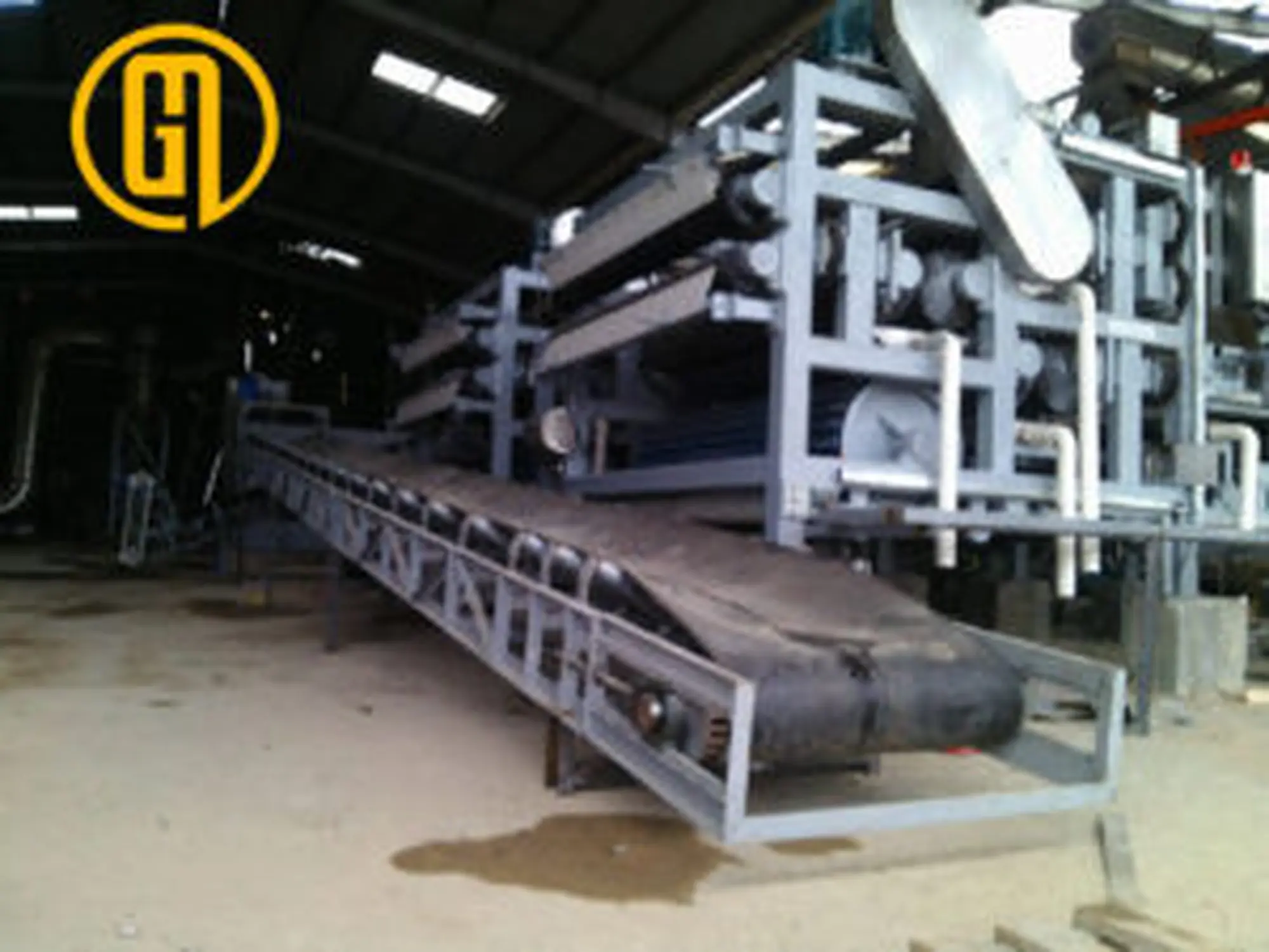 bang tai cao su long mang