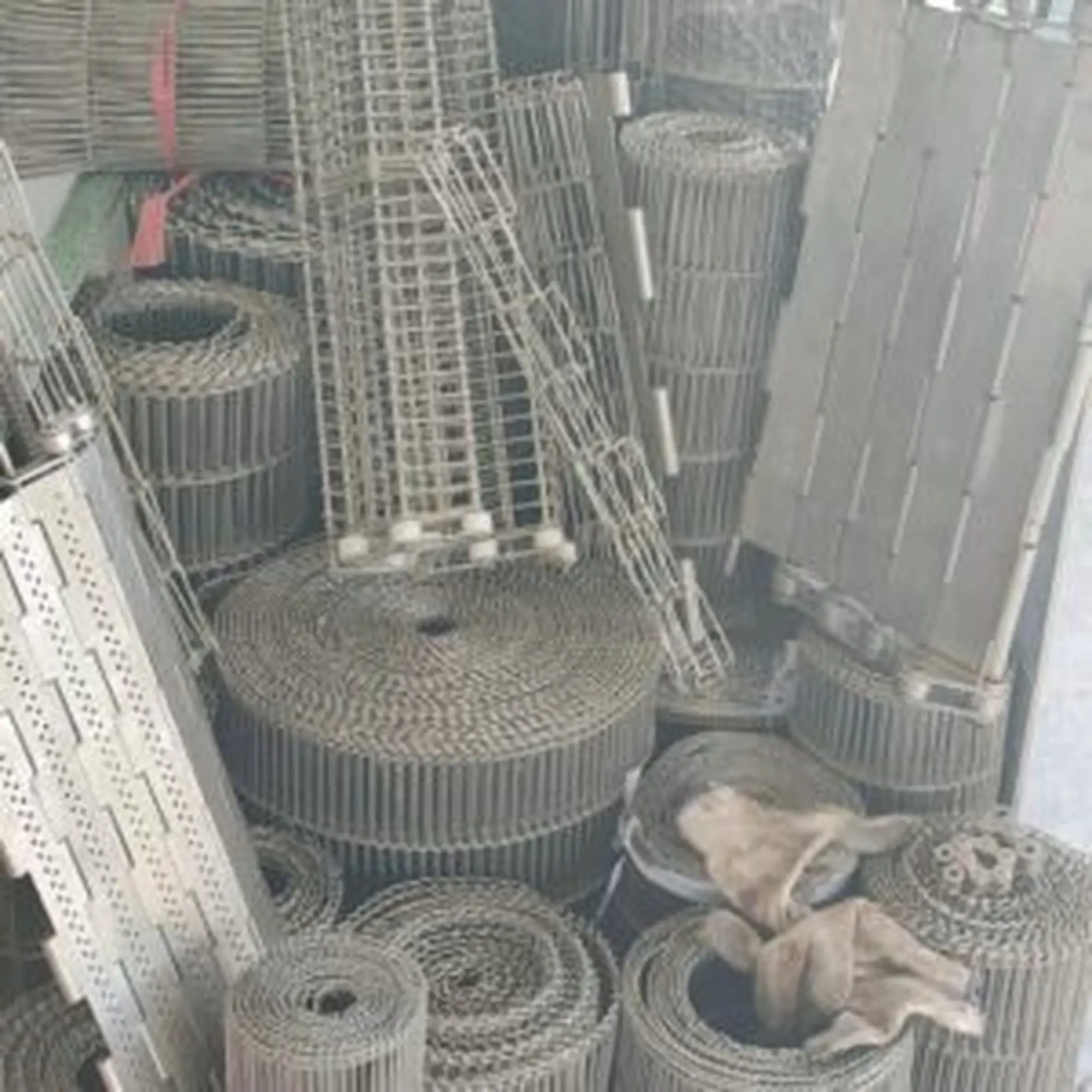 Băng tải bằng lưới inox 304