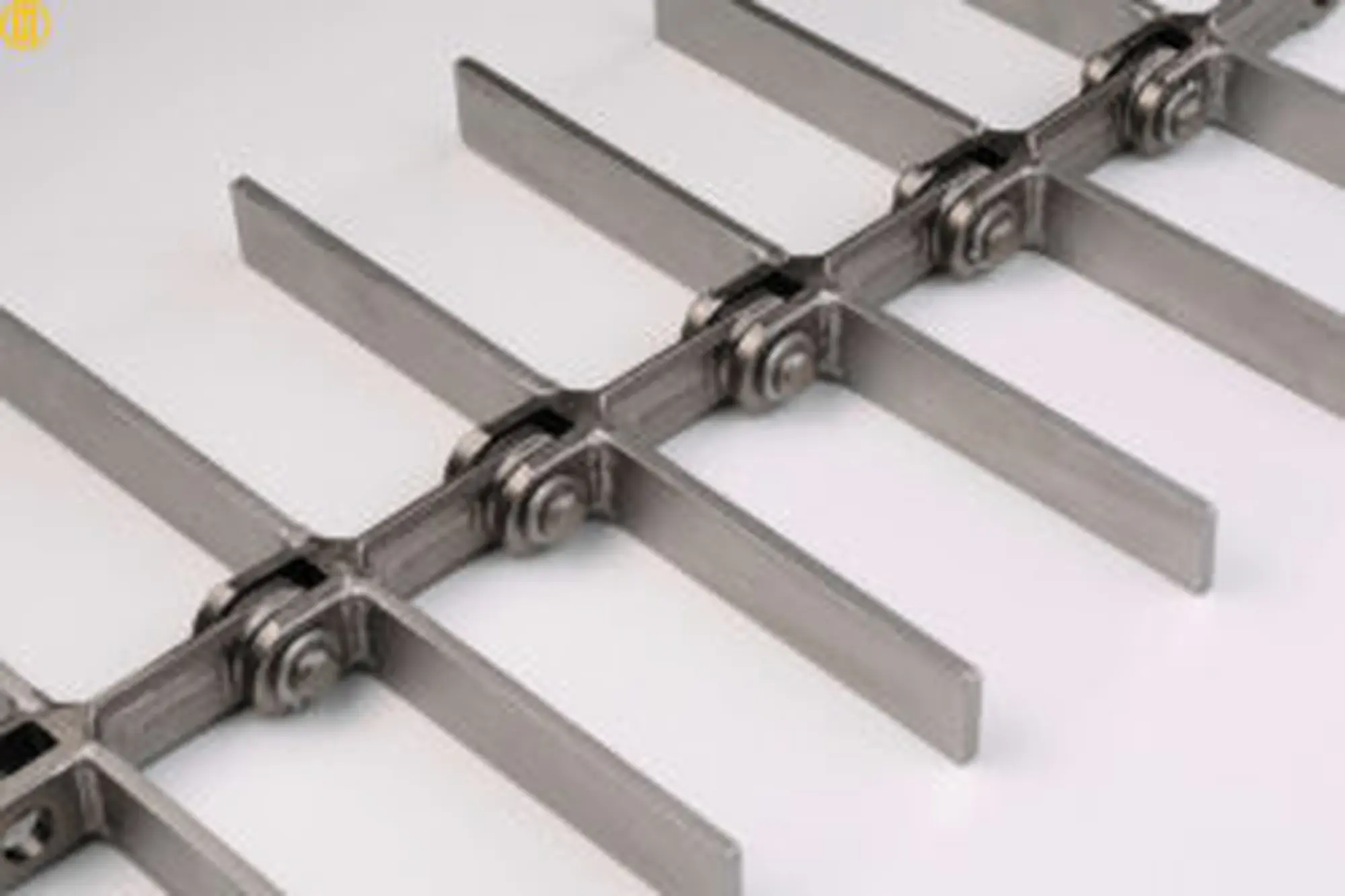 Băng tải xích cào