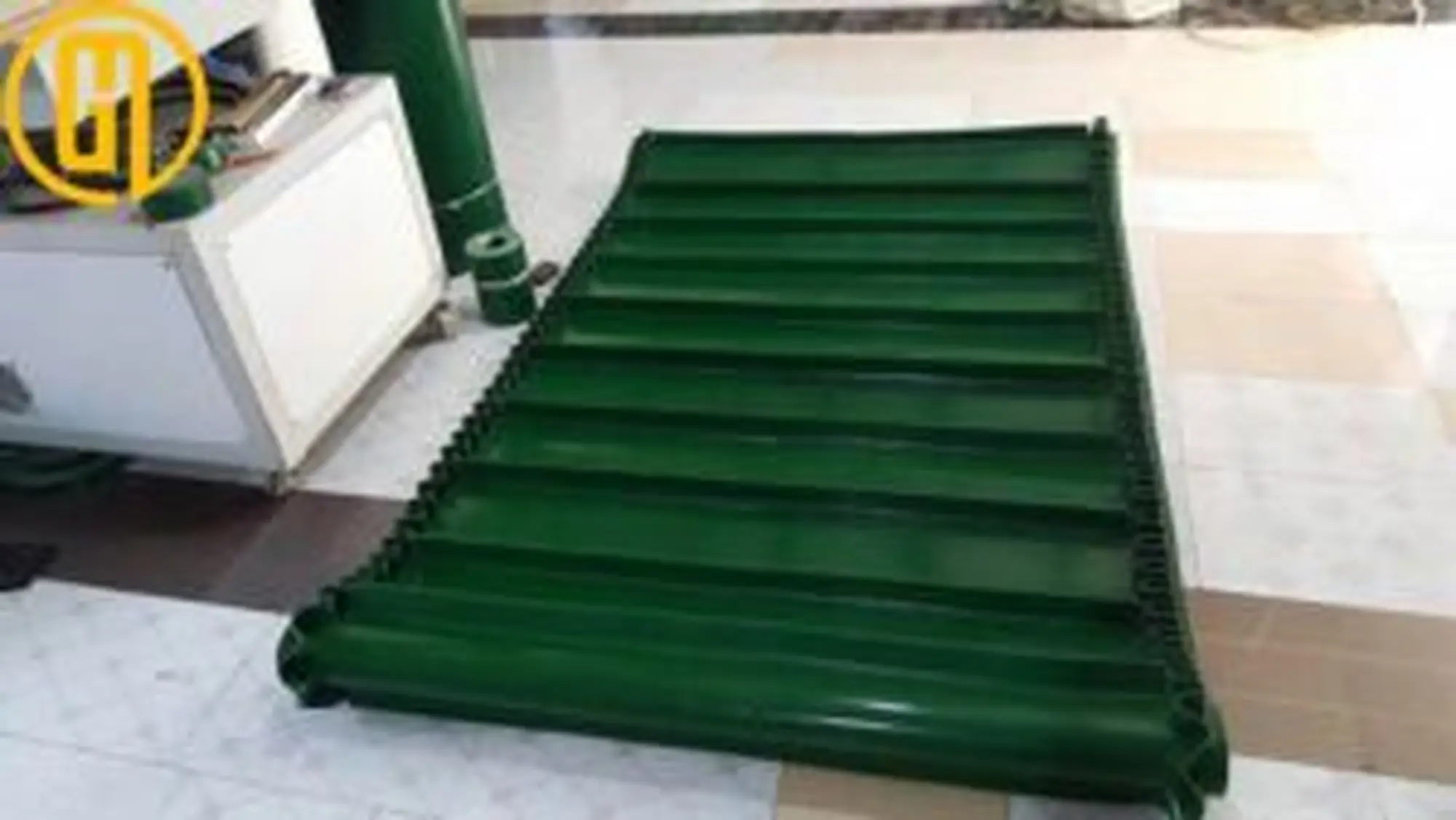 Dây chuyền băng tải PVC tai bèo - Cấu tạo băng tải PVC