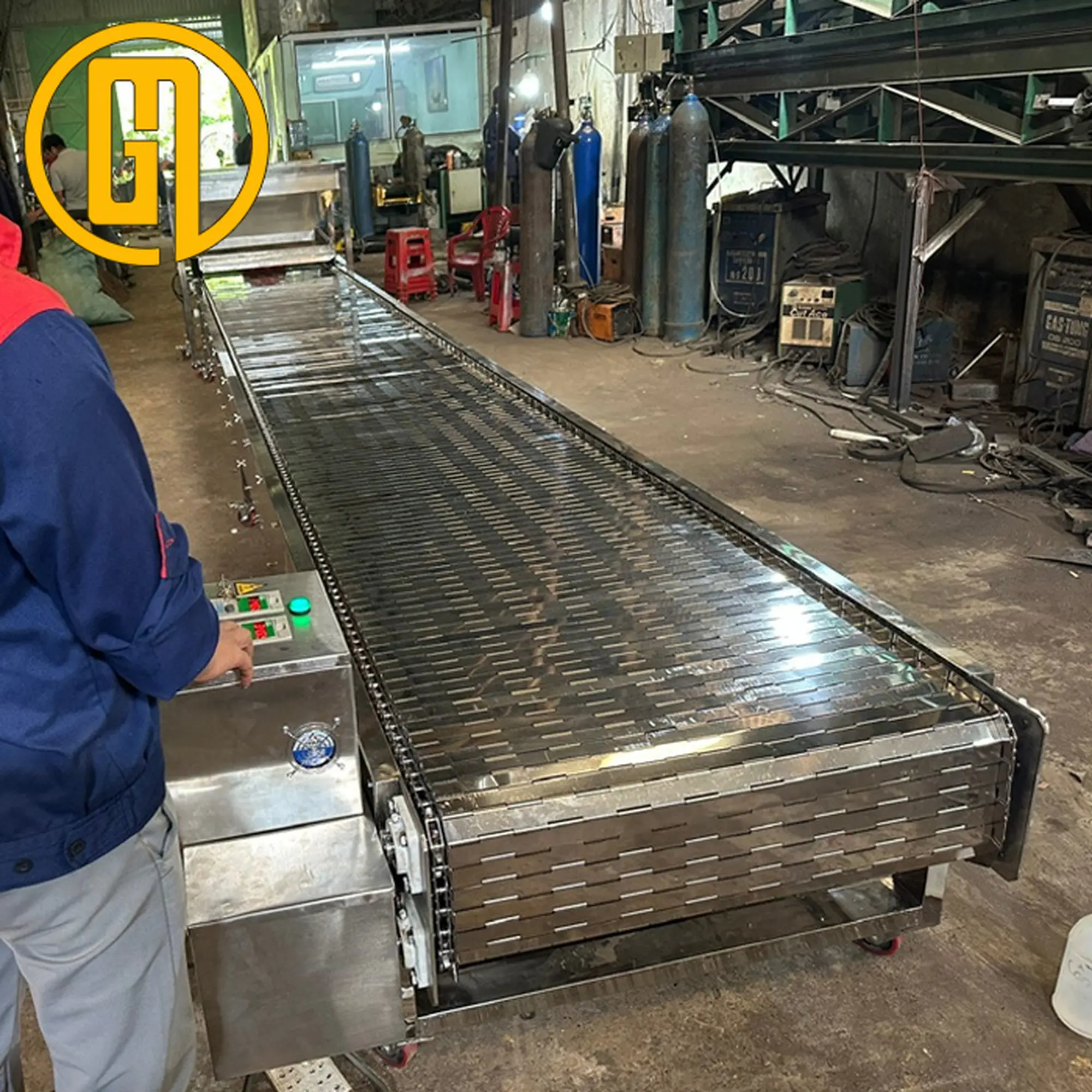 băng chuyền xích