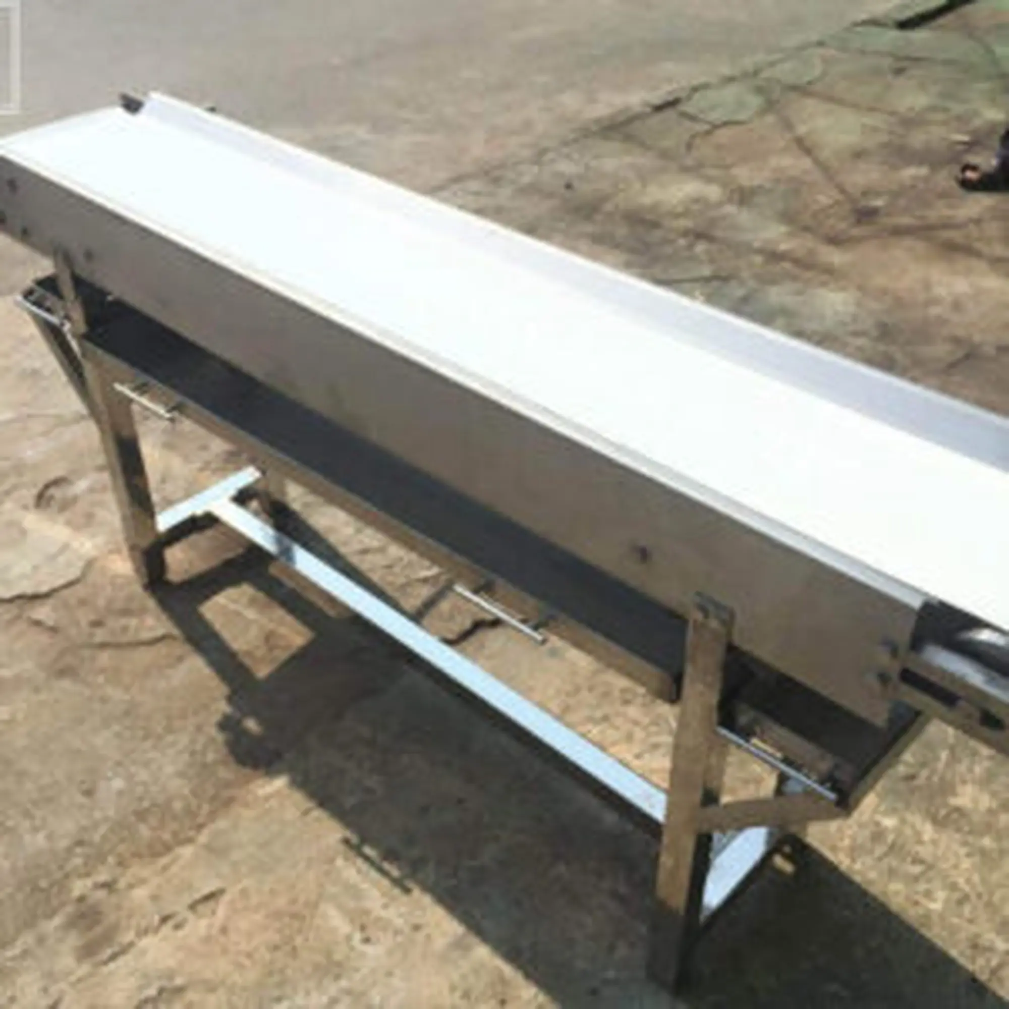 bang tai pvc khung nhom