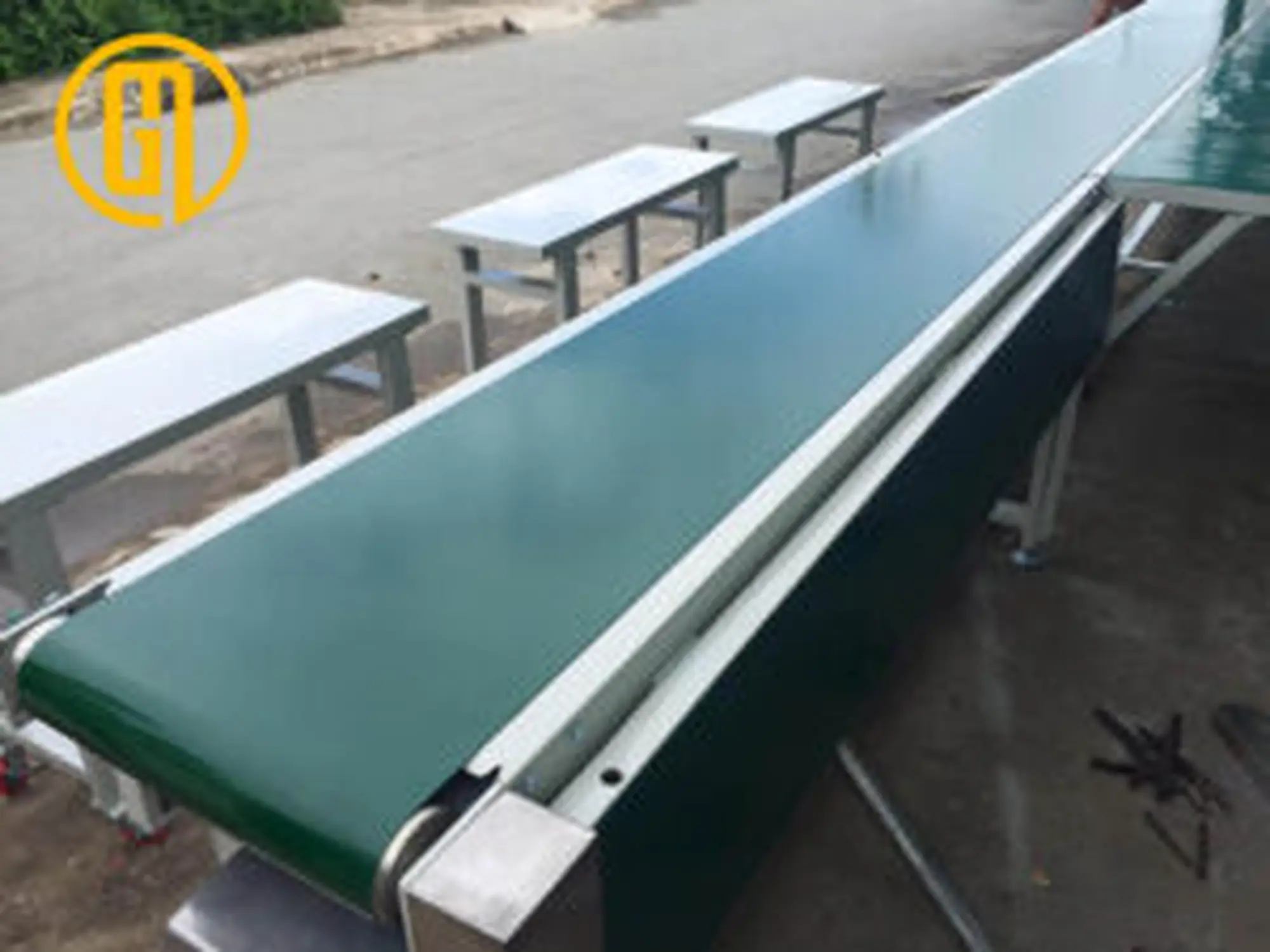 bang tai pvc khung nhom