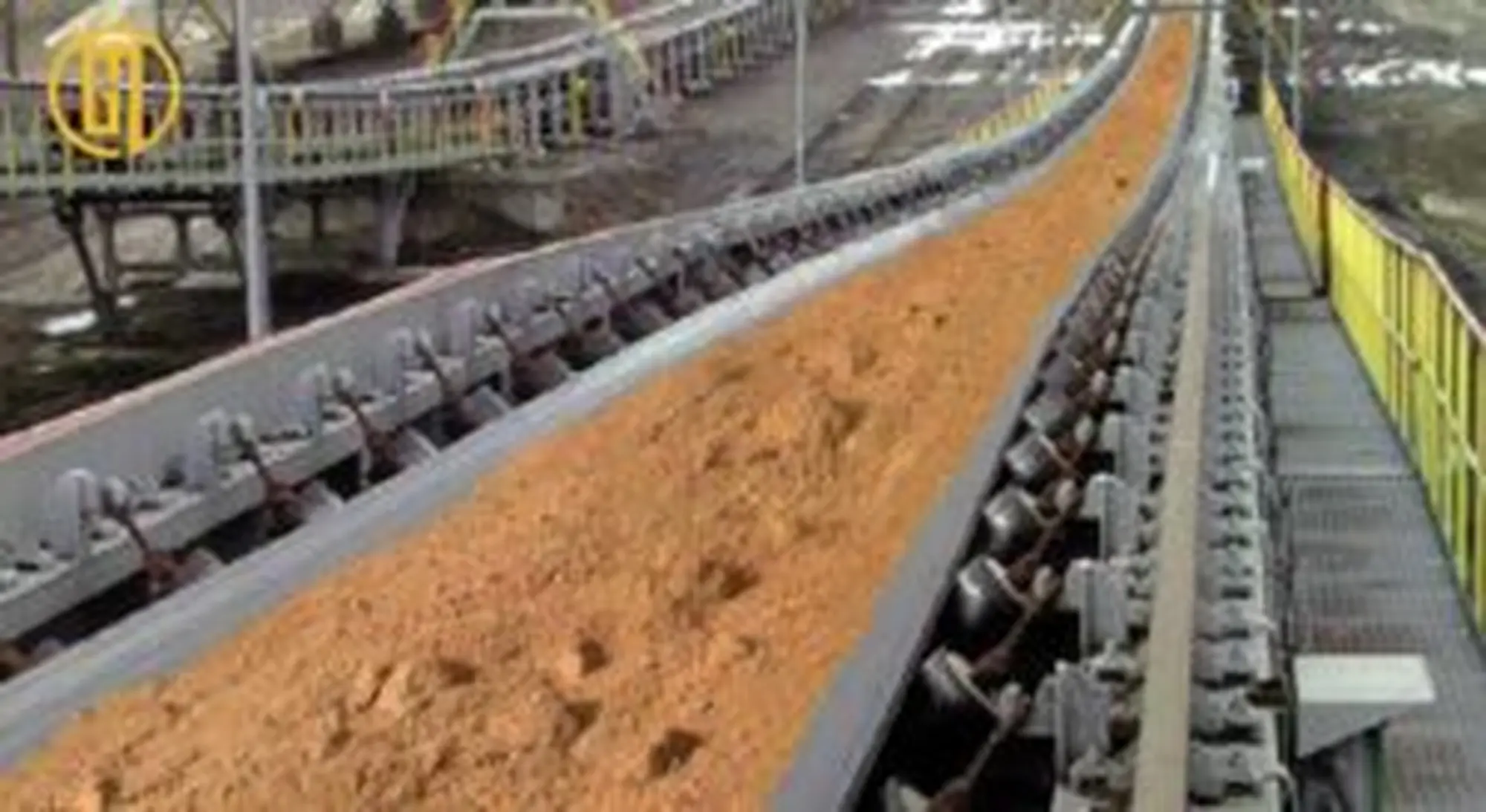 băng tải cao su bố thép