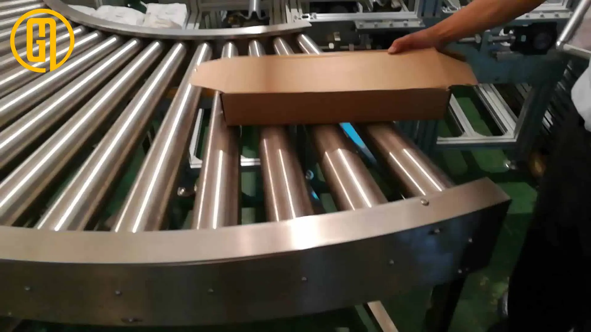 băng tải con lăn cũ