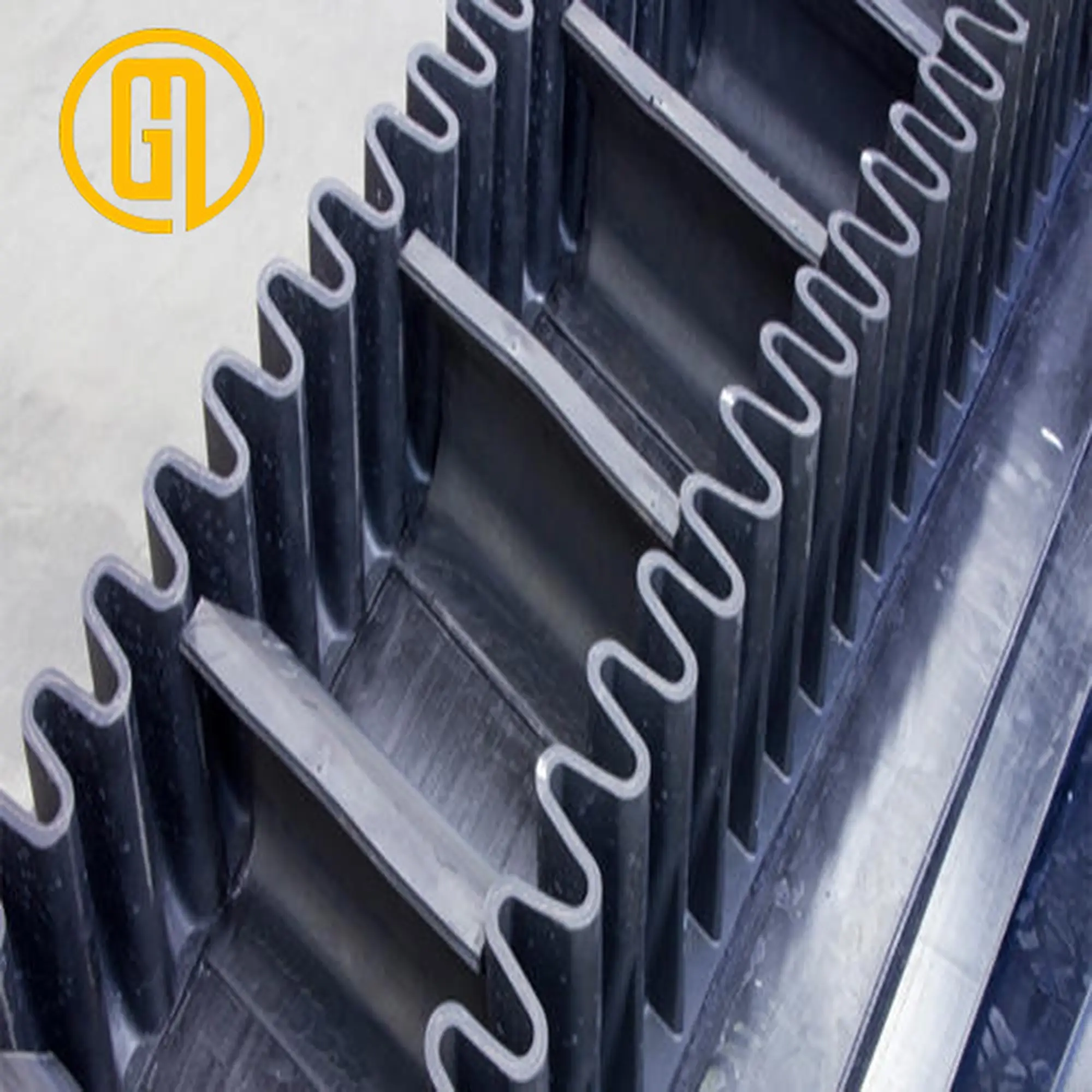 băng tải gầu cao su