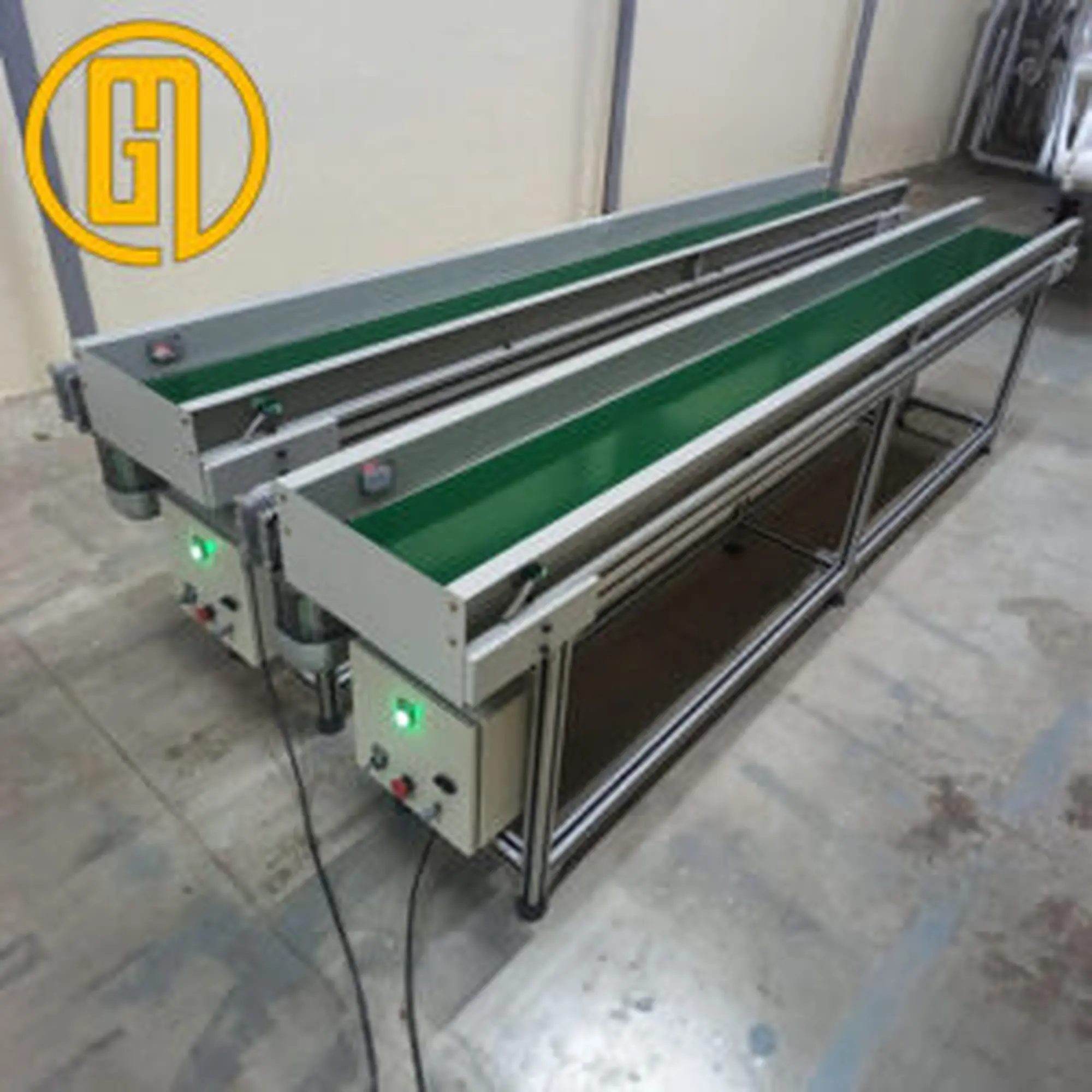 Băng tải PVC ngang